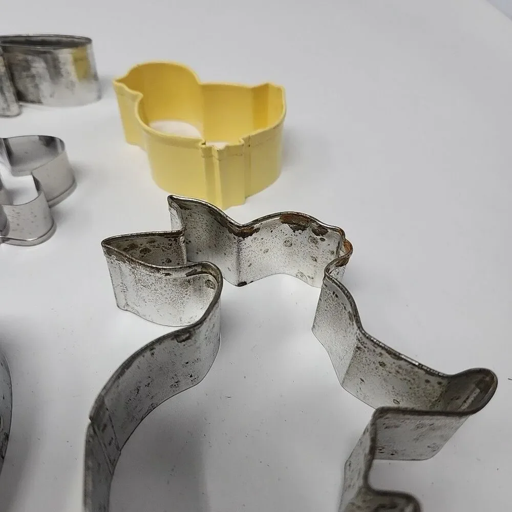Vintage Metal Cookie Cutter Lot of 11 Spring Bunny Chick Flowers Frog Dragonfly